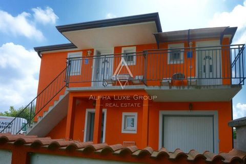 ID CODE: ALG-2747 Robert Budimir Agent s licencom Mob: +385 95 363 1892 Tel: +385 52 204 933 E-mail: robert@alphaluxegroup.com https://alphaluxegroup.com Marijana Budimir Agent s licencom Mob: +385 95 363 1893 Tel: +385 52 204 933 E-mail: marijana@al...