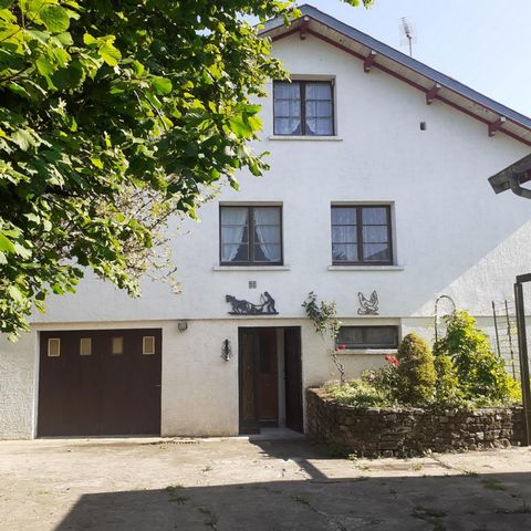 Belle maison familiale de 6 pièces avec dependance et jardin