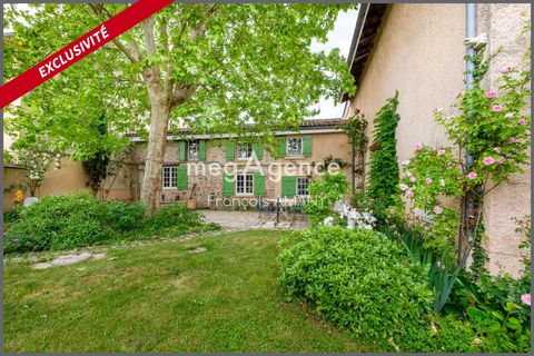 Villa de charme en pierre et pisé