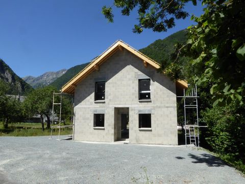 APPARTEMENT HORS D'EAU / HORS D'AIR - BOURG D'OISANS