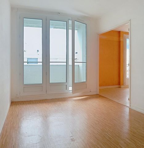 Appartement T4 73m² + cave et stationnement