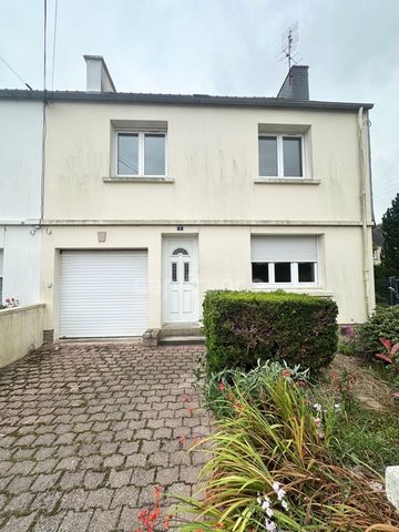 Maison à vendre 5 pièces CARHAIX PLOUGUER (29)