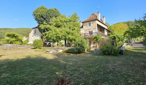 Propriété du 18ème dans la vallée du Lot 249M² habitables