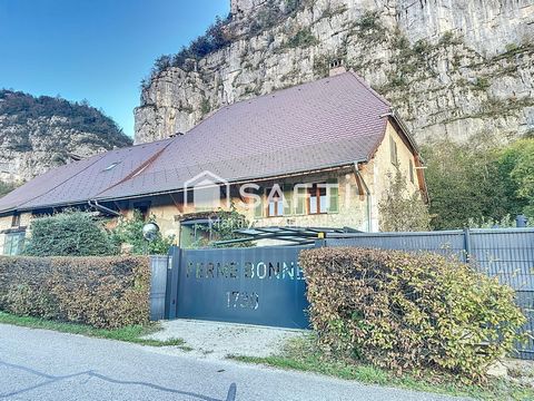 Gite de 183m² + habitation de 205m² sur une parcelle de 2417m²