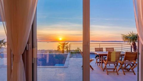 5* villa with a beautiful view of the sea and islands in Podstrana! Podstrana is a small town a few minutes' drive from the city of Split. In recent years, it has become a sought-after area due to the concentration of luxury villas and hotels and the...