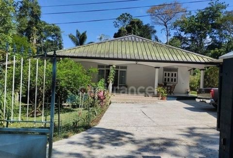 Dpt Guyane (973), à vendre maison P4 de 243,43 m² - Terrain de 1 000,00 m² - Plain pied