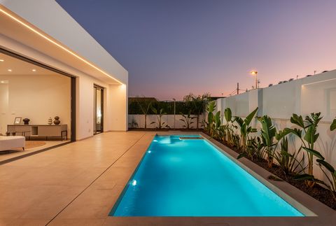 Do you dream of living in a coastal paradise where luxury, serenity and sustainability meet harmoniously? We are pleased to present this sumptuous luxury villa in Cabo de Palos, Spain, which pushes the boundaries of contemporary elegance. Nestled jus...