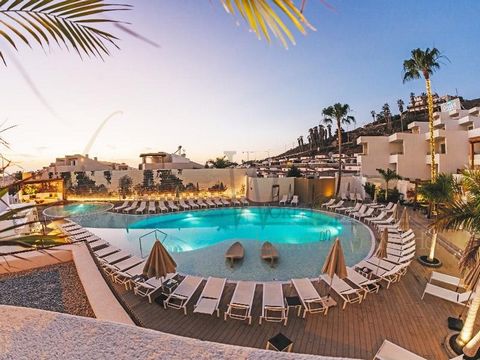 Luxury World Properties is verheugd om verschillende gerenoveerde appartementen in Los Cristianos aan te bieden in het Ohasis Boutique Suites hotel. Dit zijn TOERISTISCHE APPARTEMENTEN ONDER GEGARANDEERDE VERHUUR! Fantastische investeringsmogelijkhei...