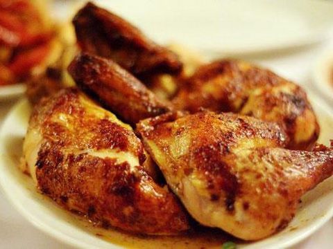 CHICKEN BAR -- BALWYN -- #5265540 Grilled chicken shop * LOCATED IN BALWYN * Earn $10,000 and sell urgently * Lowest weekly rate $986 * Long-term lease of 14 years, easy to manage * With 4 houses, the store is beautiful