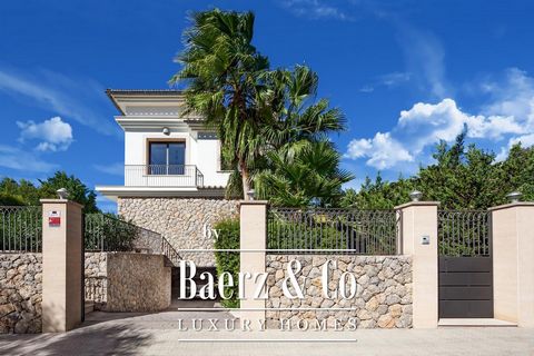 Located in a privileged area, this villa combines serenity and luxury. With Made in Germany qualities, this Villa has 4 bedrooms and 3 bright and well-oriented bathrooms. The open-plan layout integrates the living areas, which include a spacious livi...