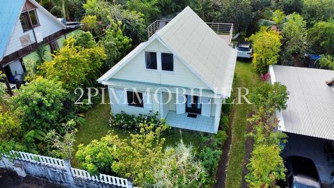 FOR SALE - 2P IMMO presents for sale a charming T4 house of about 62.40 m2, on a wooded plot of about 388 m2, ideally located in the Vincendo area 10 minutes from SAINT-JOSEPH. This home provides a rare opportunity in a prime area, offering immediate...