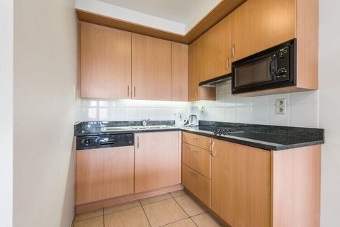 Modern, sunny 2 room apartment a few meters from the sea and close to the shopping center. Flat screen TV, Wi-Fi. Garage included in the price. Non smokers and pets prohibited. Layout The apartment consists of entrance, toilet, bathroom with bath, be...