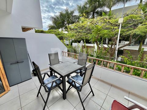 Riferimento: 04171. Monolocale in vendita a Los Geranios, Costa Adeje, Tenerife - Opportunità di investimento! Questo accogliente monolocale a Los Geranios, situato a San Eugenio, è perfetto sia per vivere che per affittare una vacanza. Il monolocale...