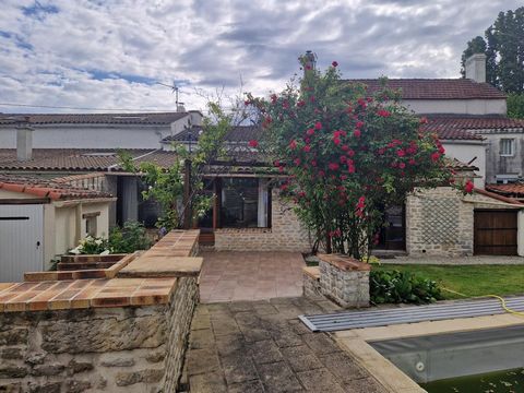 Magnifique maison de 186m2 avec poutres et pierres apparentes