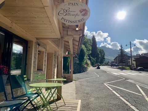 LE GRAND BORNAND (74) A vendre, murs commerciaux, local commercial de 40,85m²