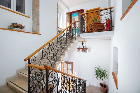 This charming apartment offers a cozy stay for up to 5 guests, with comfortable sleeping arrangements featuring a double bed in the gallery-style bedroom and three single beds in the main living area. The apartment is pet-friendly and includes a larg...