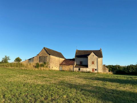 RIGNAC-CORPS DE FERME AVEC DEPENDANCES