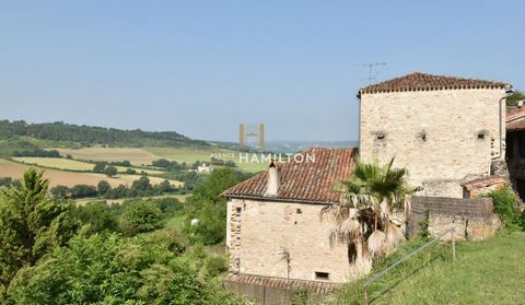 MAISON DE VILLAGE 5 PIÈCES DE 180 M² AVEC JARDIN PISCINABLE DE PLUS DE 350 M²