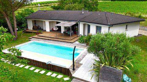 Villa contemporaine 6 pièces avec vue et piscine