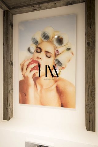 photo no. 1