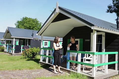 Originally a family campground, this holiday park also offers a variety of other accommodations. You can choose between two variants of the Staphorsthuisje type: a 4-person (NL-7955-23 pet-free or NL-7955-27 pet friendly) and a 6-person (NL-7955-24 p...