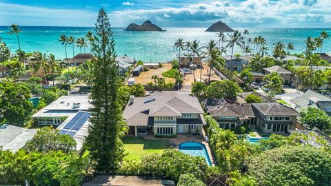 Dit prachtige toevluchtsoord op het eiland, op een paar blokken van Lanikai Beach, biedt de perfecte mix van luxe, comfort en gemak. Het huis is zorgvuldig gerenoveerd met moderne accenten en nodigt u uit om het leven aan het strand te omarmen - dus ...