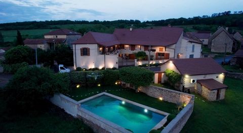 A vendre magnifique demeure en pierre de 201m² avec piscine, proche de CORMATIN (71)