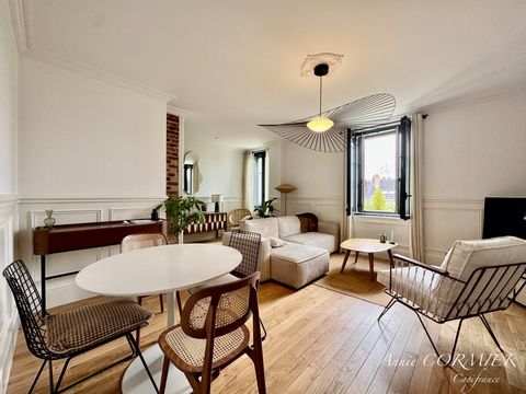 Appartement bourgeois 2 pièces ORLEANS (45)