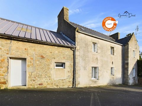 MAISON DE VILLE À RÉNOVER AVEC DÉPENDANCE