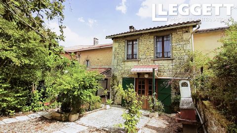 A23601JJE24 - Very nice village house with a kitchen with its wood burning stove and a cellar under the kitchen. Off the kitchen area there is the living room also with a wood burning stove and doors leading out to the pretty courtyard that is quiet ...