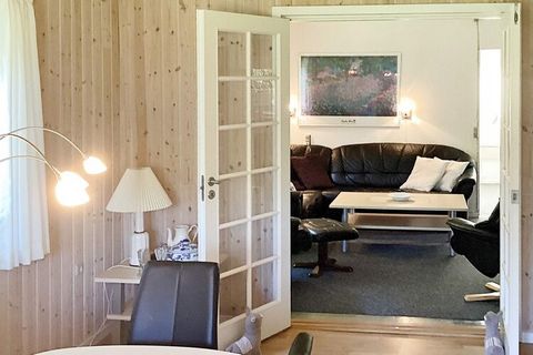 In a quieter area with approx. This cottage is located 500 meters to one of Denmark's best beaches on Marielyst. The cottage has been expanded in several rounds and contains both new and older furniture. There is room for a total of 6 people, where t...