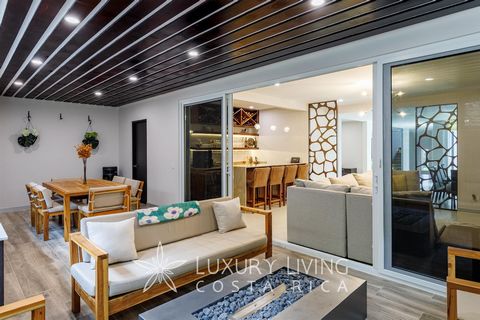 Reference number: 20321 Casa Terrazas at Colinas 20321 - Exclusive modern house for sale  Colinas de Montealegre For sale:$1,300,000 Listing agent: Catalina Sauma Basic data: Department (Province): San José Municipality (Canton): Curridabat Commune (...