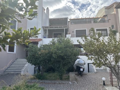 Nikiforos Fokas , Atsipopoulo, Apartment For Sale, 97 sq.m., 3 Bedrooms (1 Master), 2 Bathroom(s), 1 WC, Heating: Autonomous - Petrol, Building Year: 2008, Energy Certificate: D, Features: Storage room, Fireplace, AirConditioning, Solar water system,...