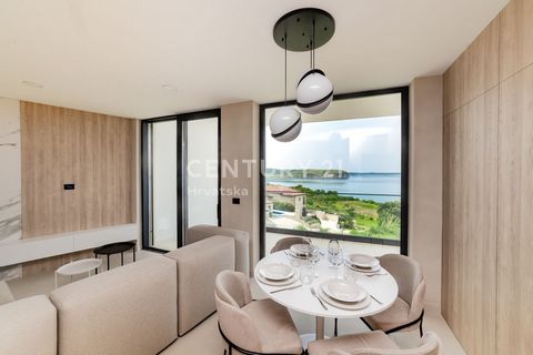 RTINA, LUXURIOUS NEW BUILDING WITH BEAUTIFUL PANORAMIC VIEW OF THE SEA AND NATURE! There are 2 luxury apartments S 4 and S 5 left for sale on the 2nd floor of a residential building in a modern, attractive new building approx. 100 m from the sea and ...