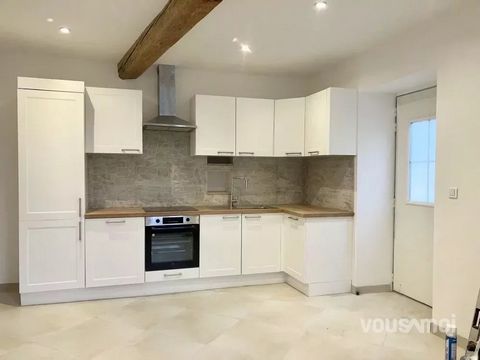 VOUSAMOI le invita a descubrir esta encantadora casa de pueblo renovada (fin de obra en 2024), muy luminosa T3, de unos 90m2, levantada en bodega en 3 niveles: - En el primer nivel una cocina, sala de estar - en el segundo nivel un pasillo que conduc...