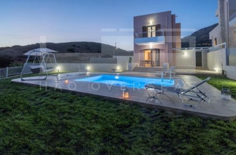 Experience the charm of South Rethymno with these two exceptional houses, situated on a generous 2,013 square meter plot in the idyllic Triopetra area. Explore the first house The first house offers 42 square meters of beautifully designed interiors,...