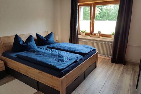 65 m2 Ferienwohnung für 2-3 Personen mit Blick in den Nationalpark und ca. 100 m vom Rursee entfernt. Ideal für Rad/ Motorradfahrer oder Wanderurlaub.