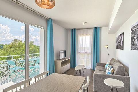 Les Coteaux de Jonzac is een stijlvolle nieuwe résidence in het charmante kuuroord Jonzac. In totaal zijn er 90 prettige studios en appartementen die modern en goed zijn ingericht. Ze beschikken allemaal over een complete kitchenette, airconditioning...