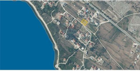 Location: Zadarska županija, Ražanac, Rtina. NEU IM ANGEBOT!! BAUGRUNDSTÜCK Baugrundstück zum Verkauf im bebauten Teil von Rtina, Größe 682m2. Rtina Miočići ist ein Ort, der Ruhe bietet und gleichzeitig etwa 20 Autominuten von Zadar und der Stadt Pag...