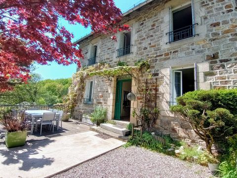 Let yourself be seduced by the authentic charm of this magnificent stone house, nestled in the countryside, quiet and private. Upon entering, you will be captivated by a spacious living room, the true heart of the house, offering a warm and welcoming...