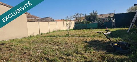 Terrain 470 m² proche commodités, libre de constructeur