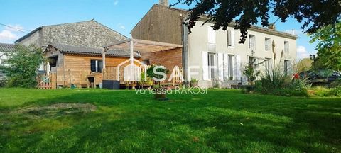 Belle maison charentaise de 248 m2 avec 5 chambres