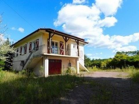 Maison offre un cadre de vie paisible à l'abris des regards