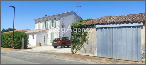 BELLE MAISON ANCIENNE AVEC TERRAIN CHAI ET GARAGE