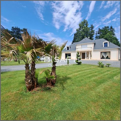 Beau pavillon moderne avec de beaux volumes et grand terrain !