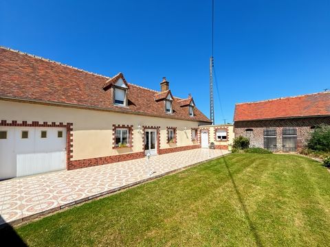 Longère rénovée et dépendances à vendre 5 pièces VIBRAYE (72)