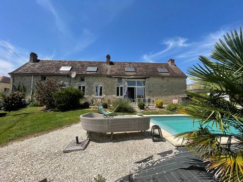 House for sale Pargues in the Aube (10), 6 minutes from Chaource, its shops, services and beautiful forest, come and visit this charming house and its swimming pool. After passing through the gate, you enter a bubble of serenity, not overlooked. The ...