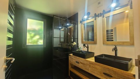 photo no. 10
