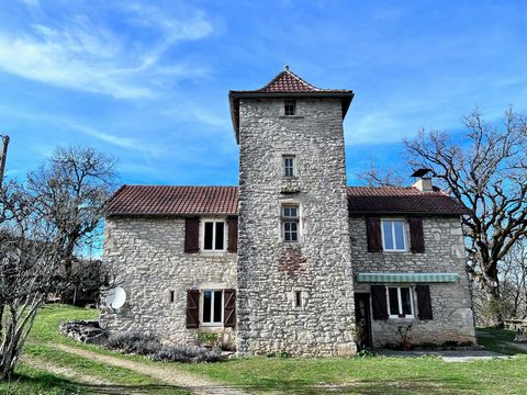 Propriété atypique sur plus de 5 hectares