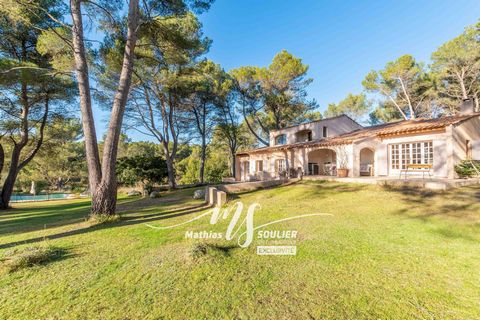 Villa de 187 m² sur 6122 m² en bordure de forêt